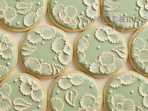 SweetAmbs_Brush_Embroidery (6)