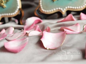 SweetAmbs_Gum_Paste (2)