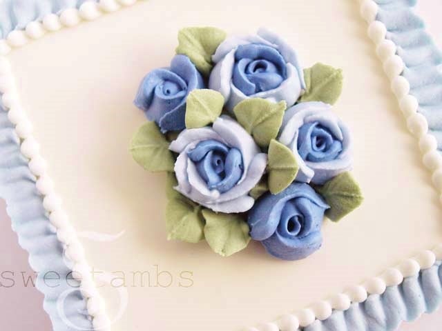 New Video Tutorials: Roses, Ruffles and Leaves