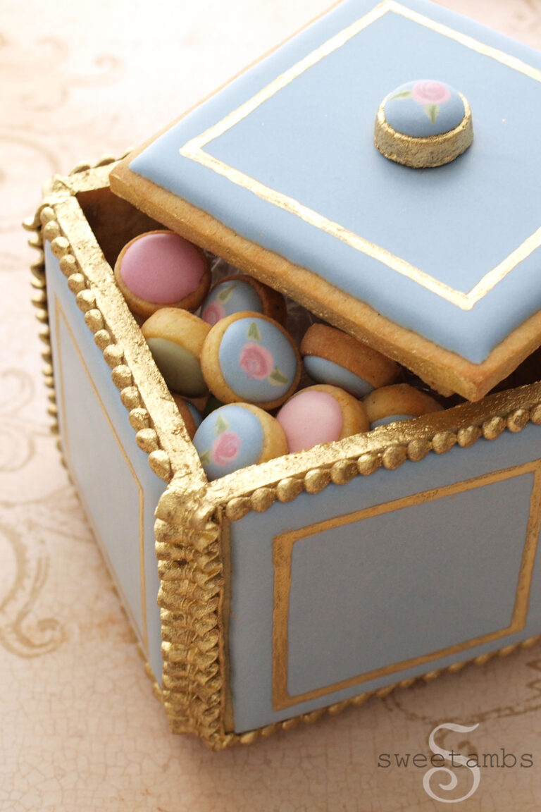 How To Make A Cookie Box