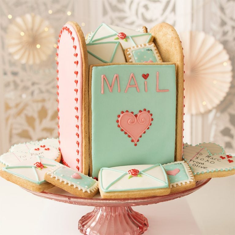 Valentine's Day Mailbox Cookies on Facebook Live!