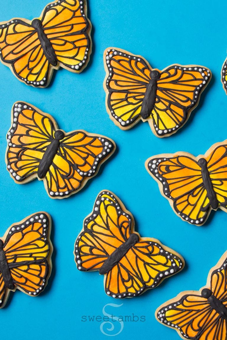 Monarch Butterfly Cookies! {Collab with Haniela's}