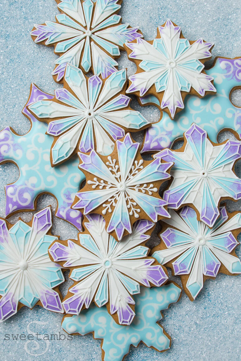 Frozen-Inspired Gingerbread Snowflakes!