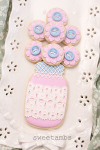 Decorated Mason Jar Cookie Bouquet - SweetAmbs