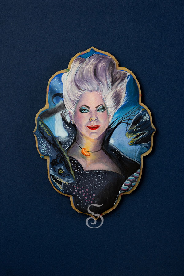  A cookie decorated to look like Ursula from the live action version of The Little Mermaid